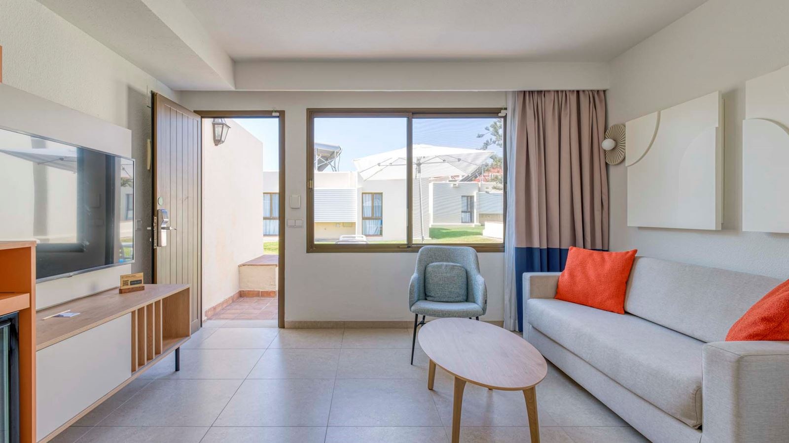 rooms-superior-suite-with-terrace--susu