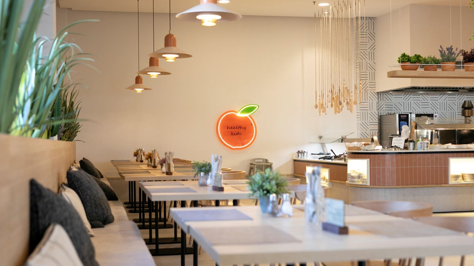 restaurants-picnic-casual-restaurant