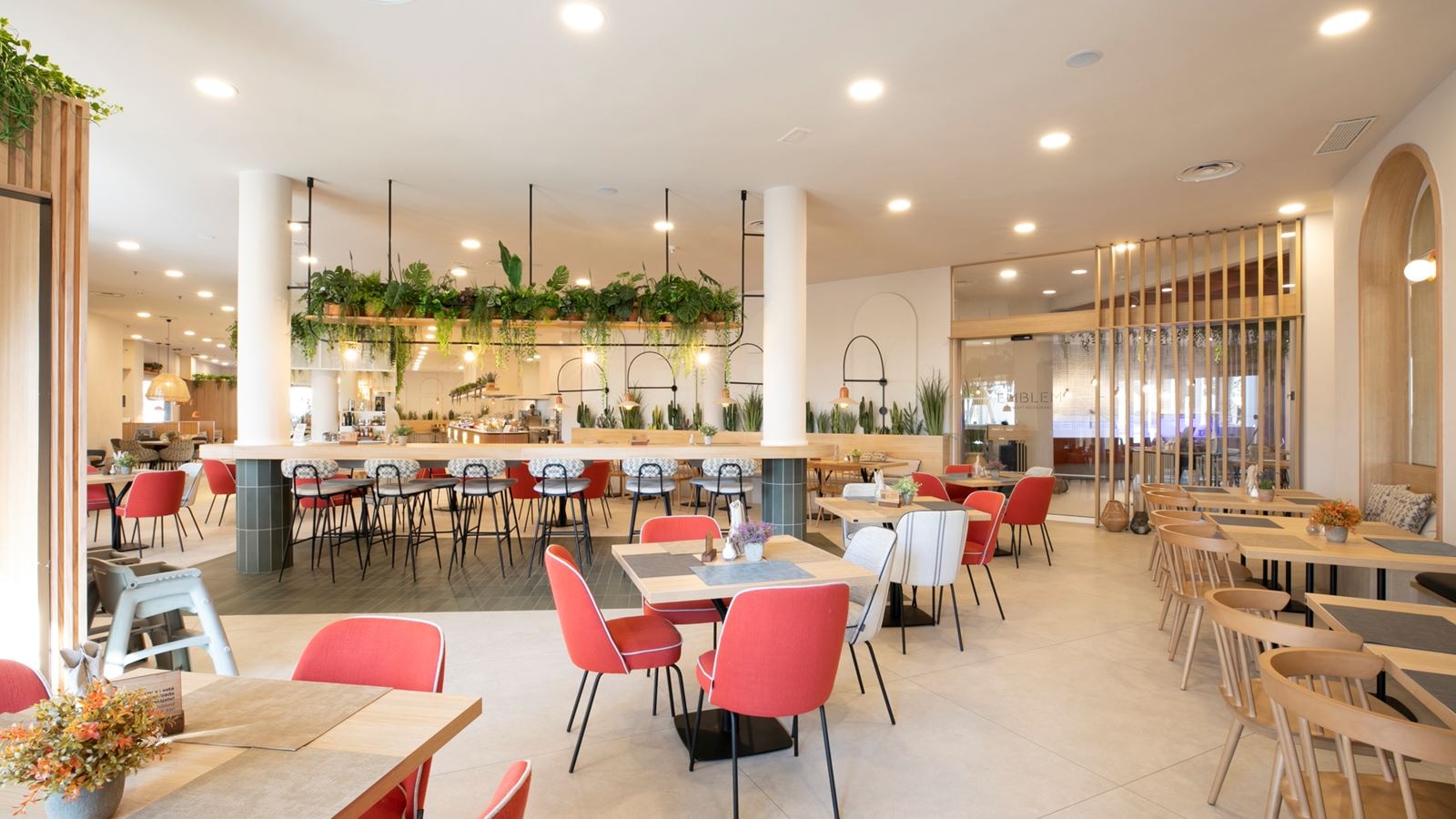 restaurants-picnic-casual-restaurant