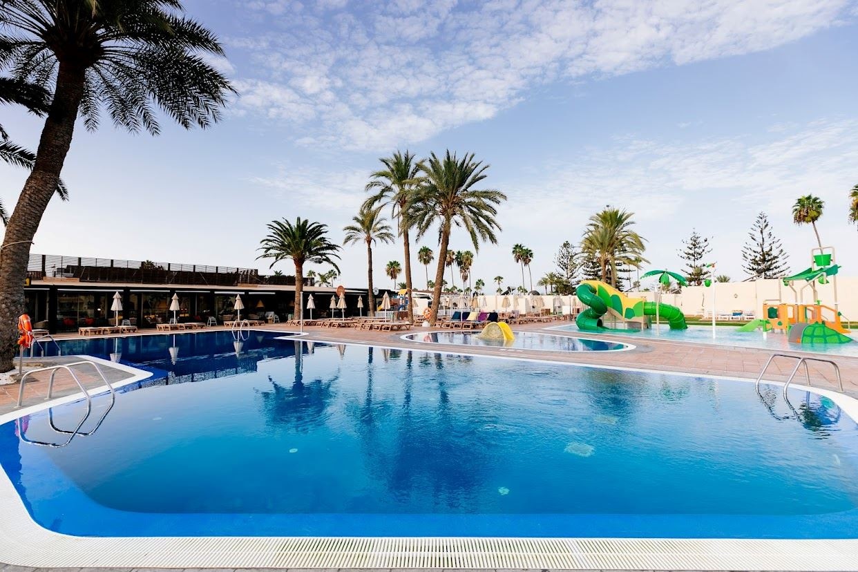 pools-outdoor-childrens-pool