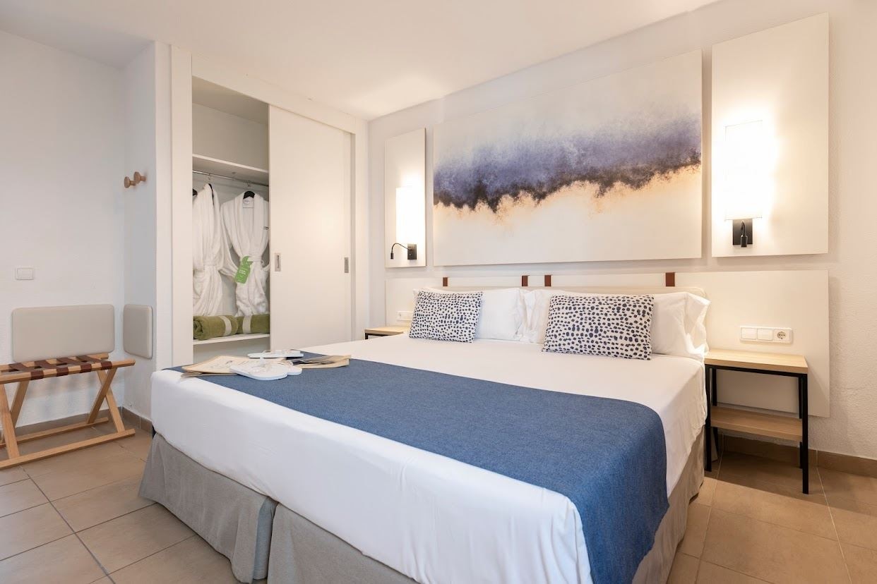 rooms-premium-villa-emblem-1-bedroom-with-terrace--v1