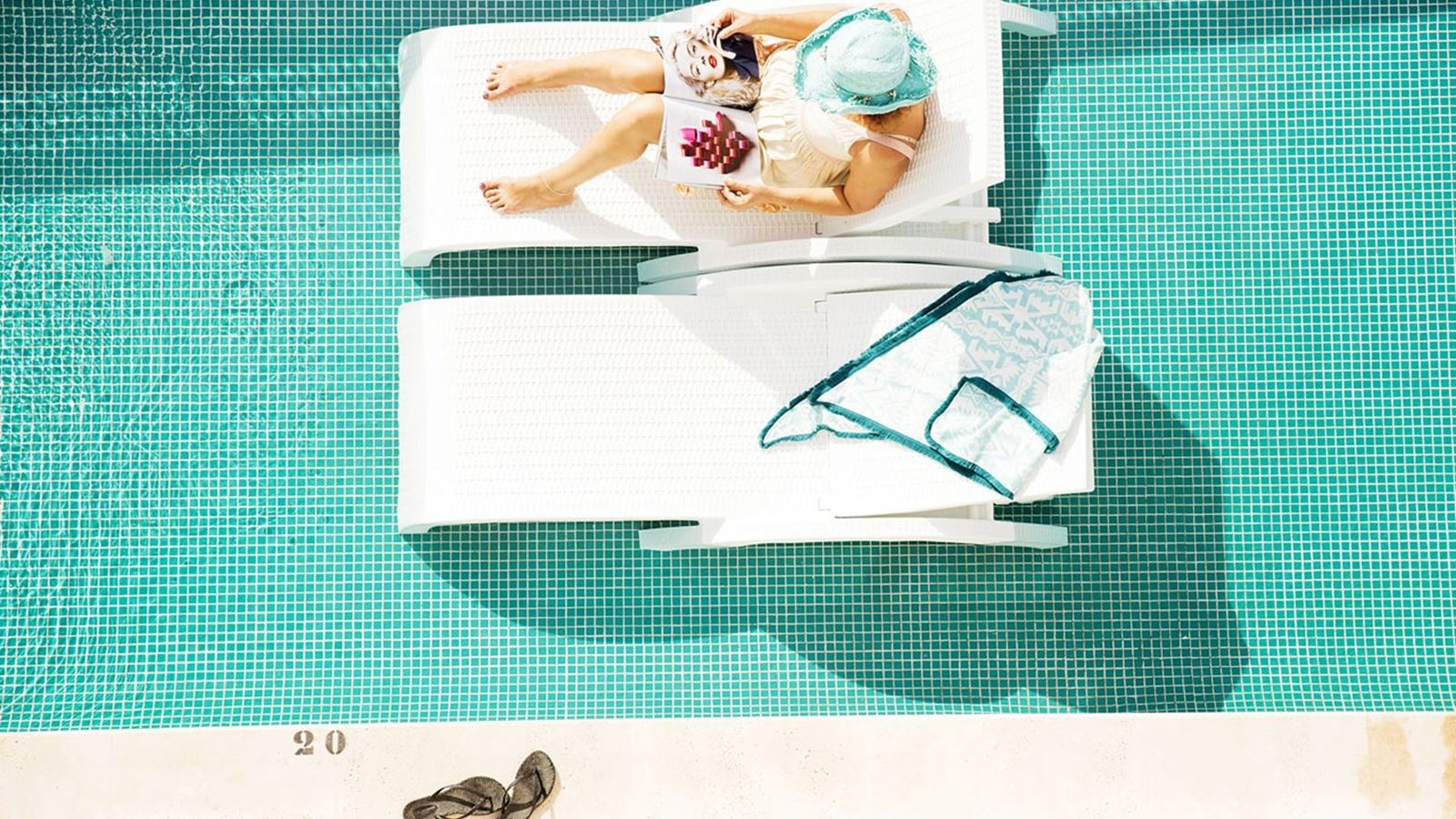 rooms-swim-up-special