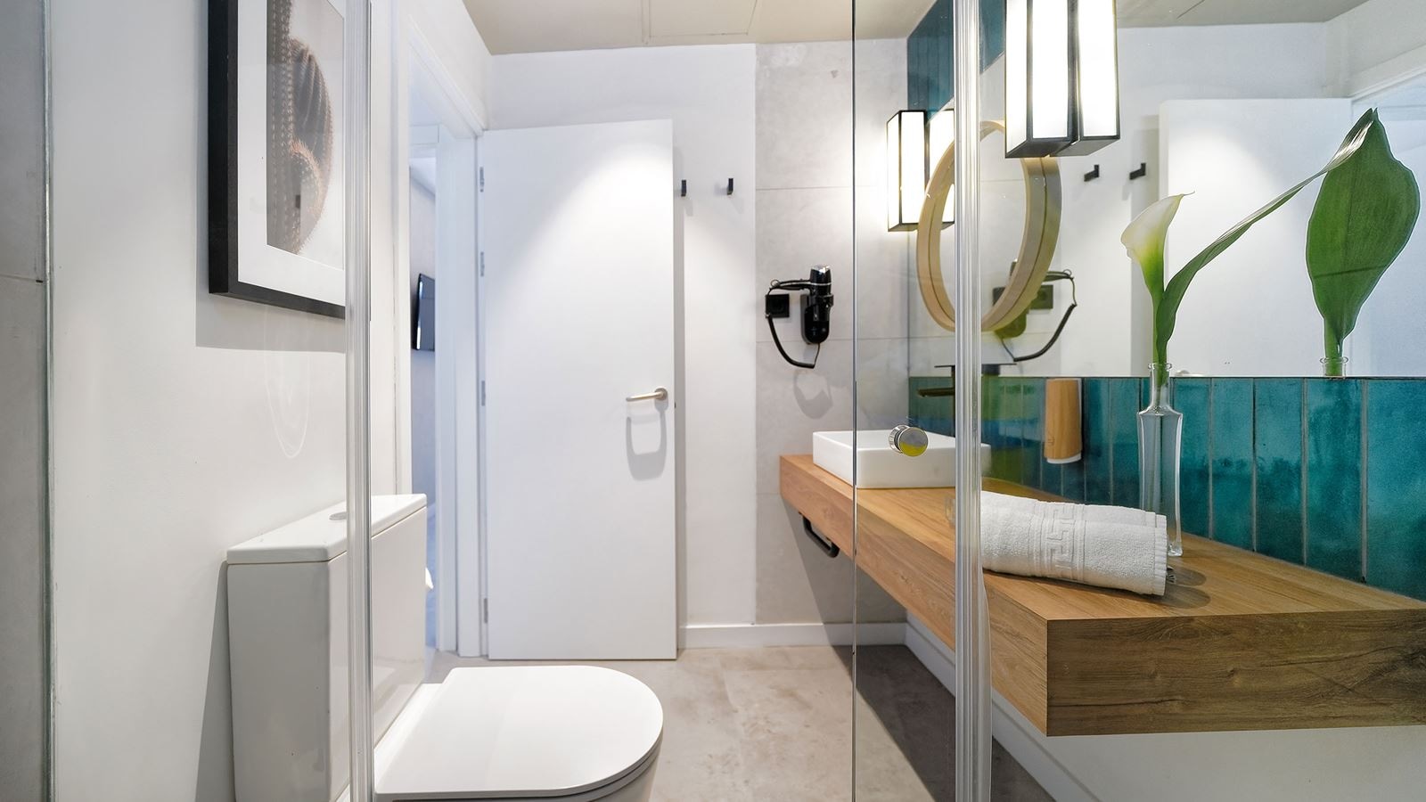 rooms-suite-single-use-with-balcony-or-terrace