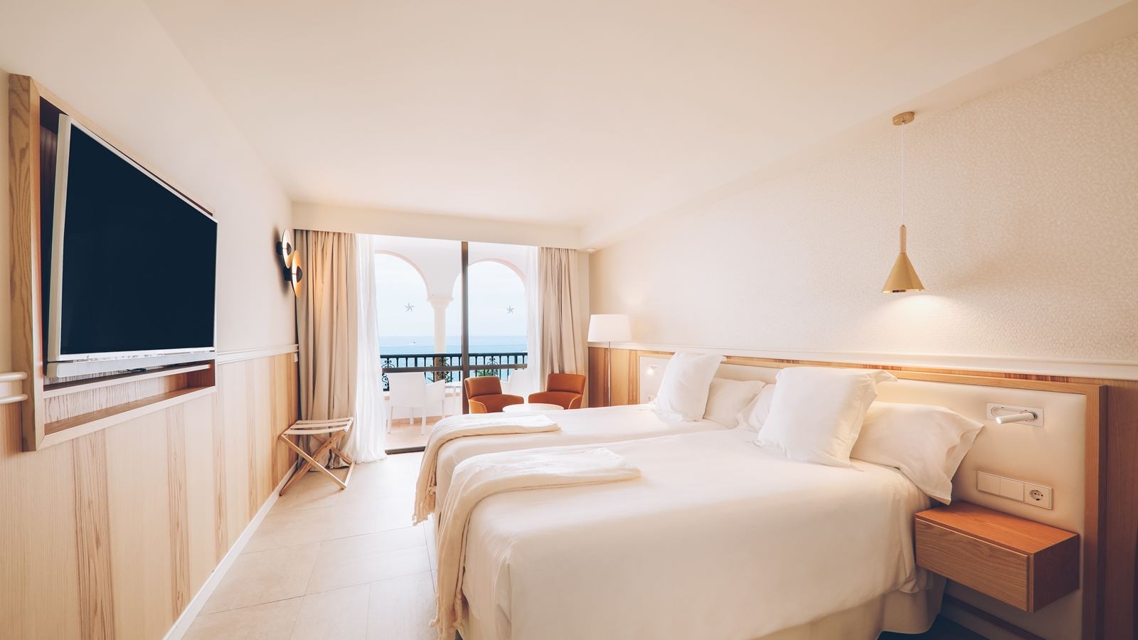 rooms-double-priority-location-side-sea-view