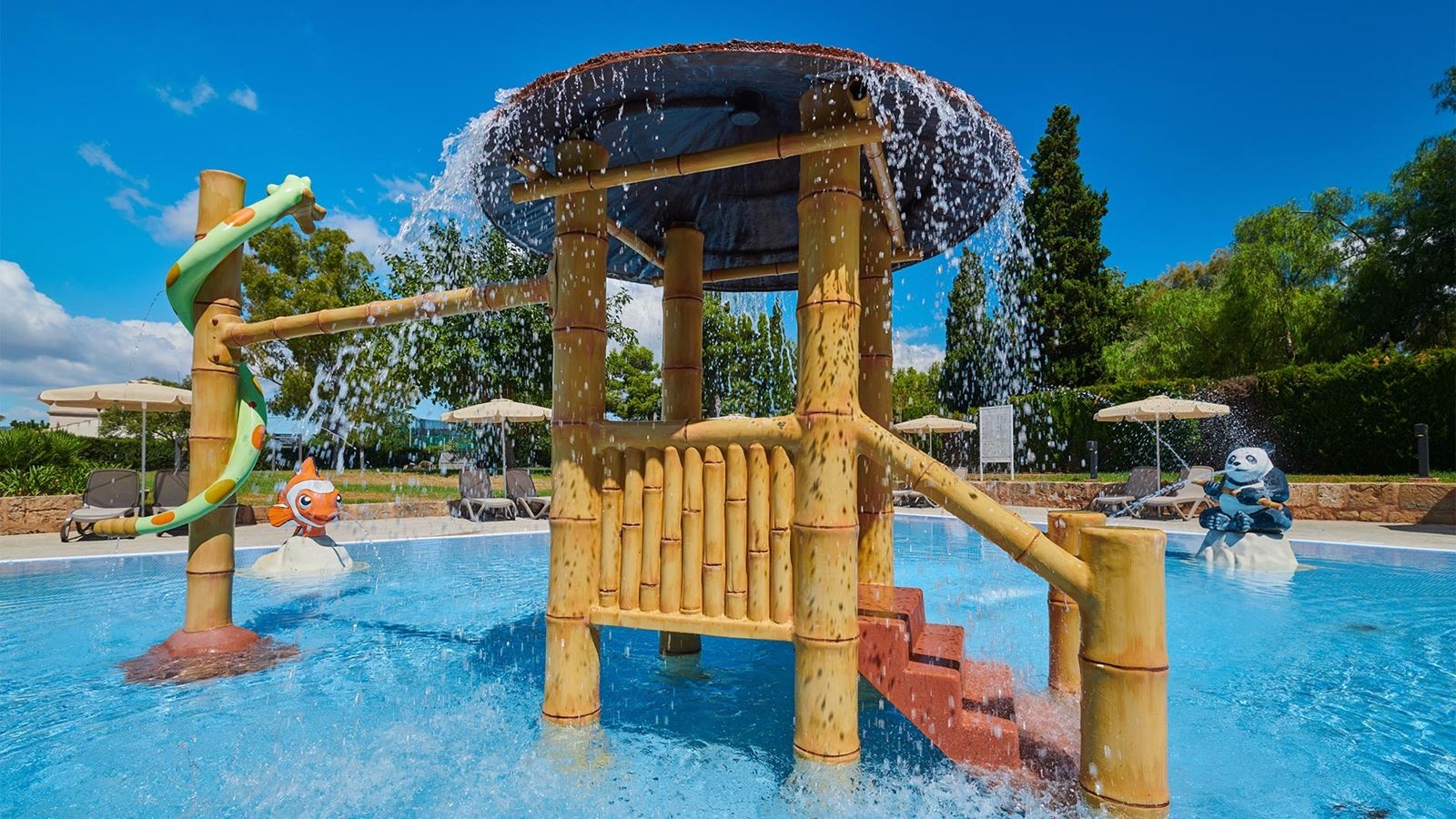 pools-outdoor-childrens-pool