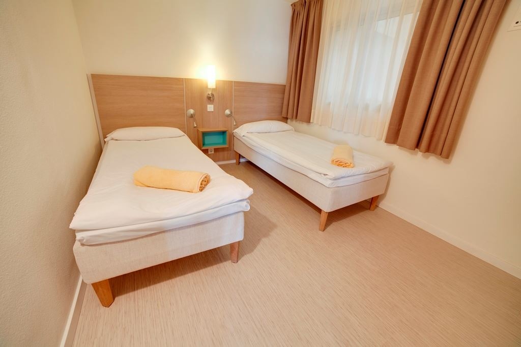 rooms-2-bedroom-suite-with-sea-view-and-balcony-or-terrace