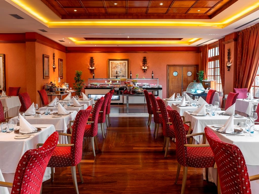 restaurants-restaurants