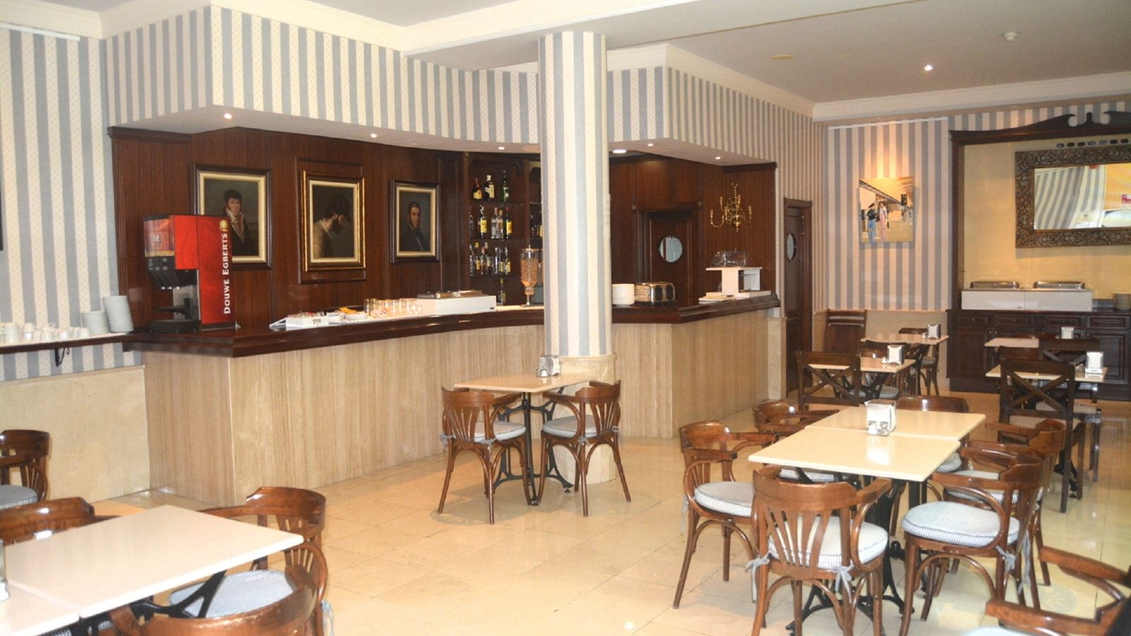 restaurants-cafetería