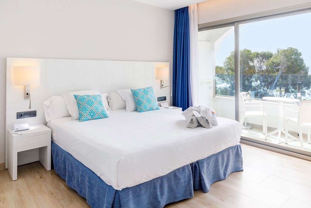 rooms-junior-suite-sea-view