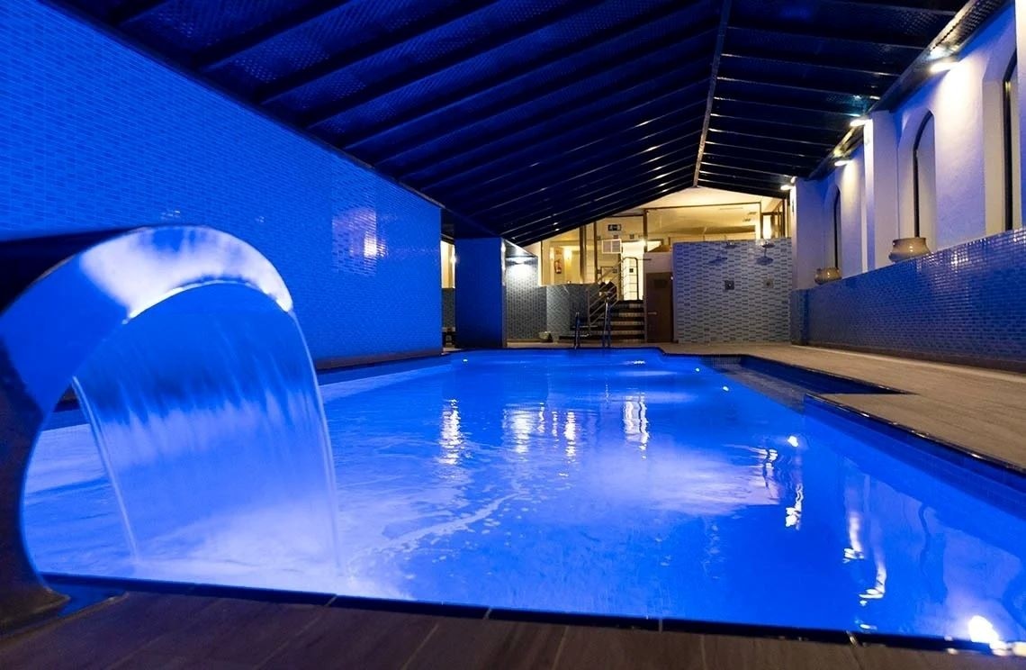 pools-indoor-pool
