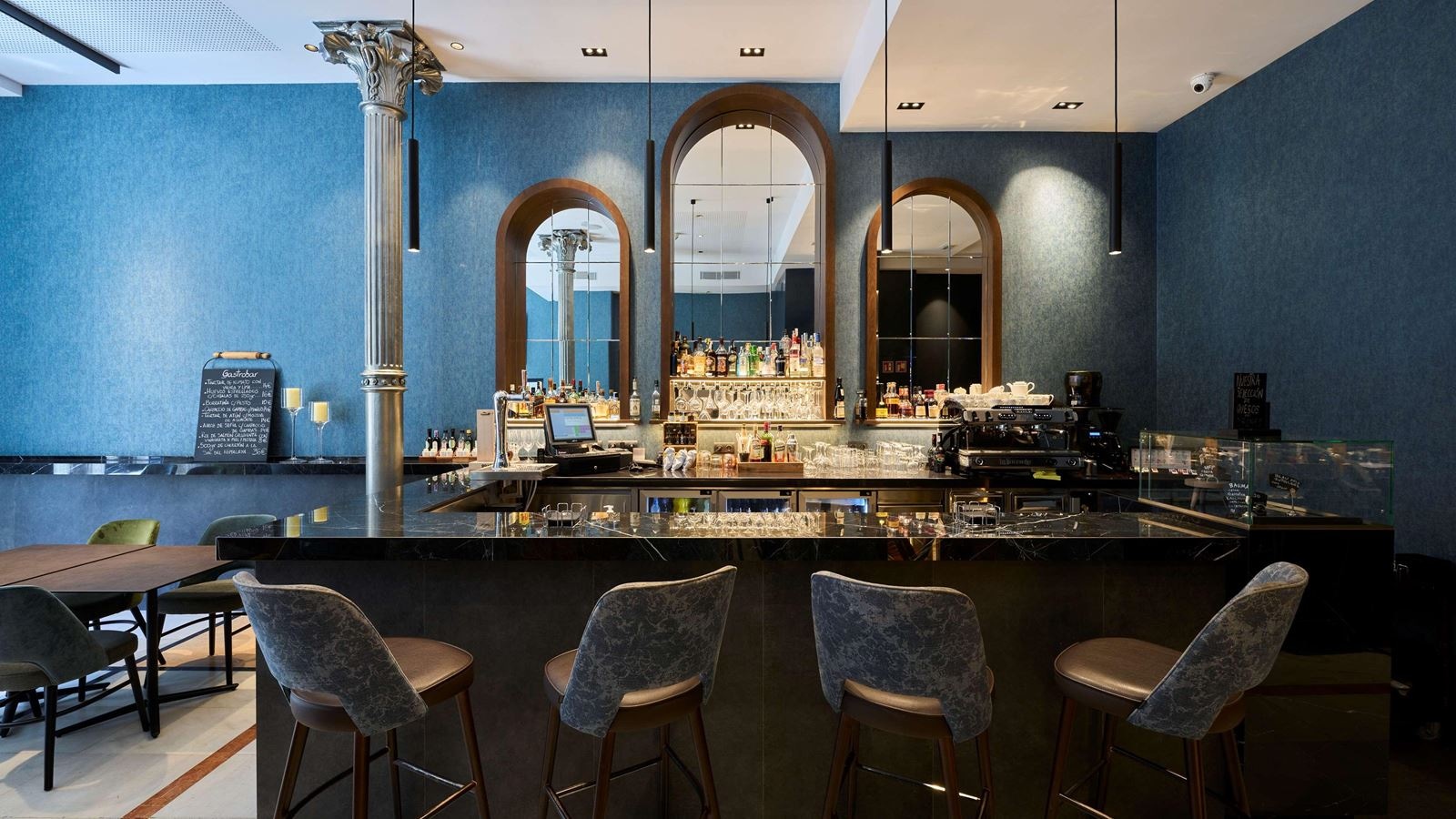 restaurants-restaurants