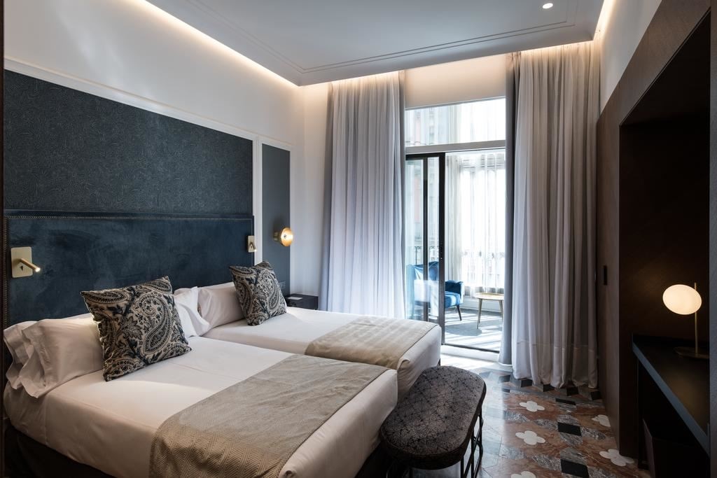 rooms-double-single-use