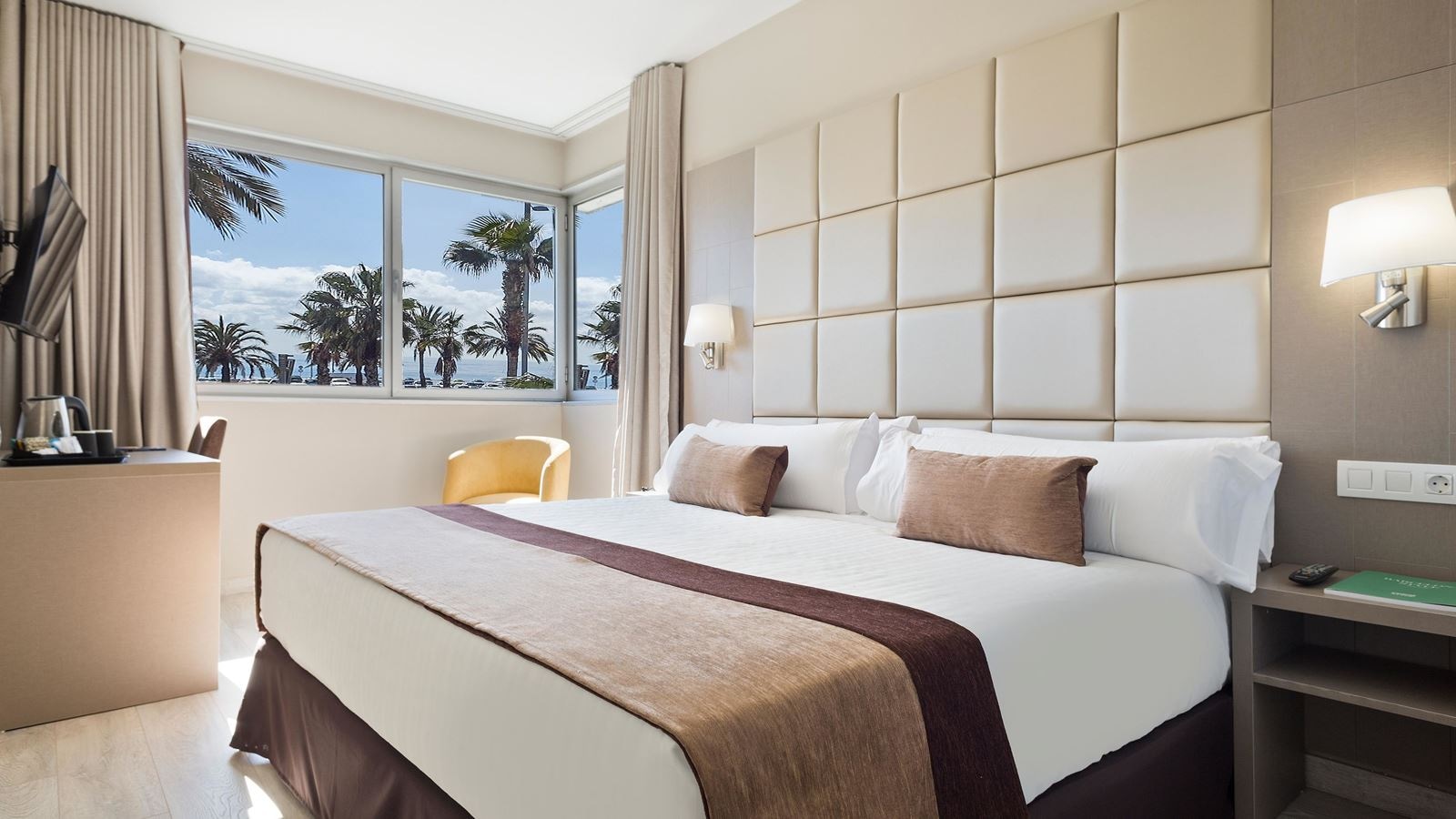 rooms-business-sea-view