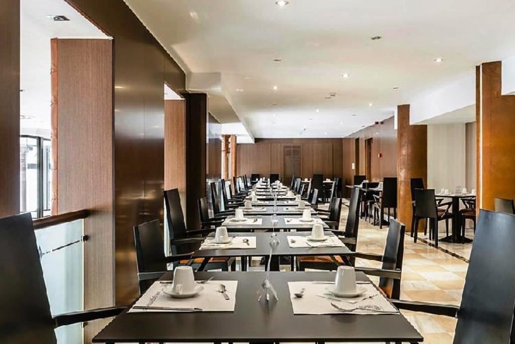 restaurants-restaurants