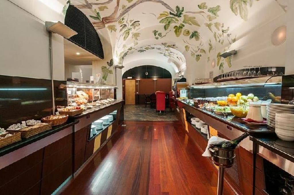 restaurants-main-restaurant