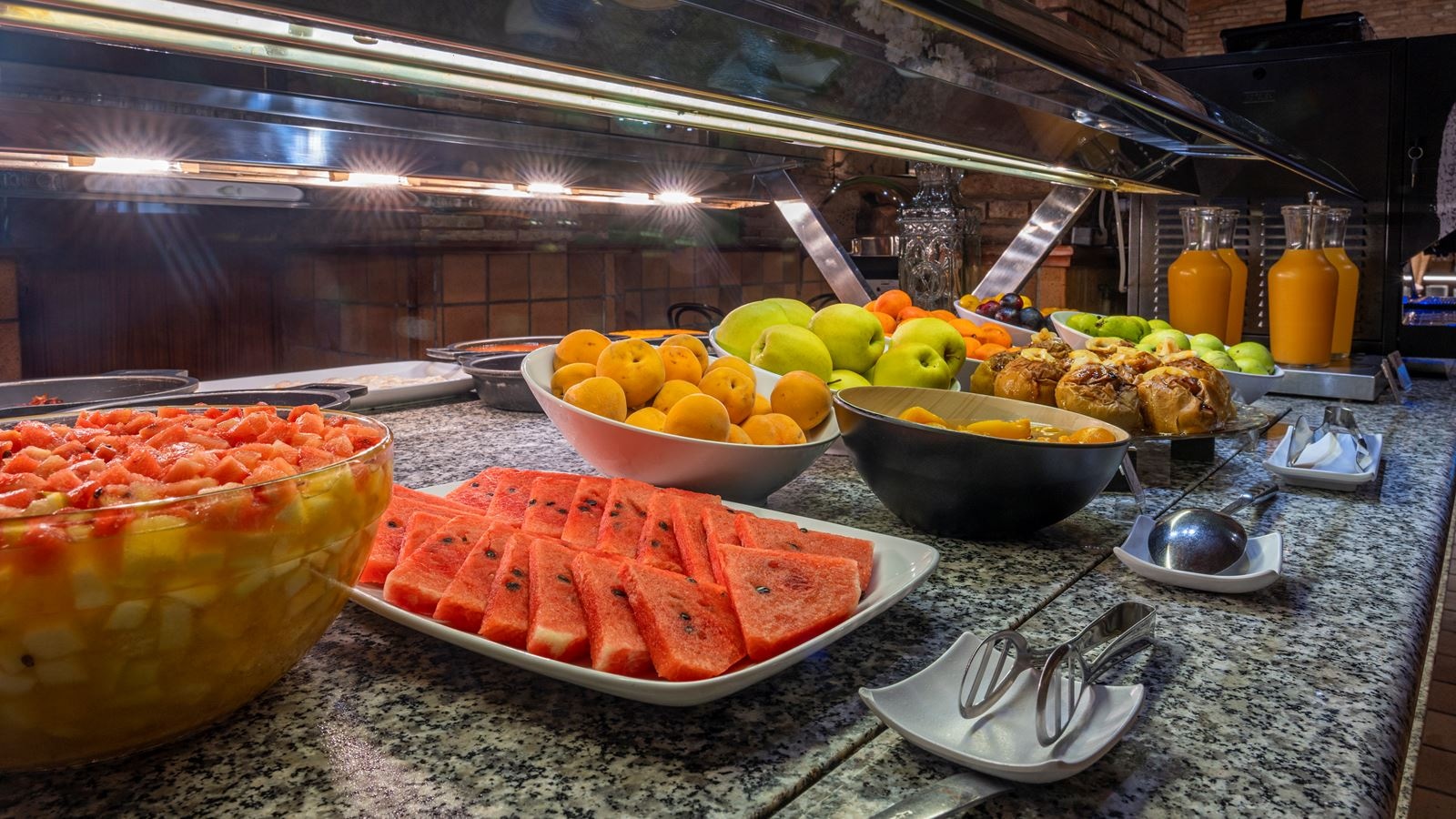 restaurants-restaurants