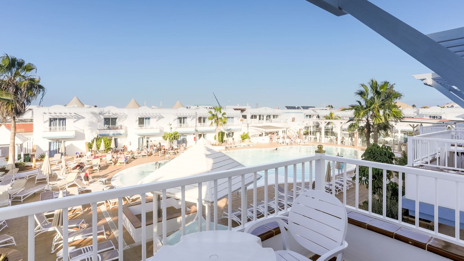 rooms-apartment-1-bedroom-pool-view-balcony-or-terrace