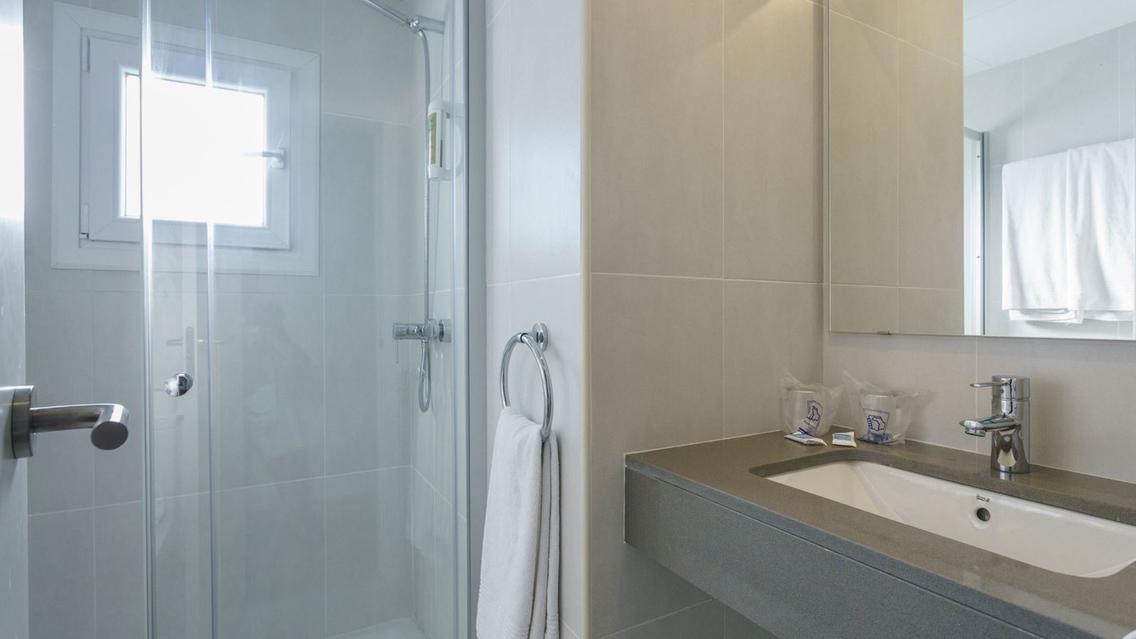 rooms-premium-suite-2-bedrooms