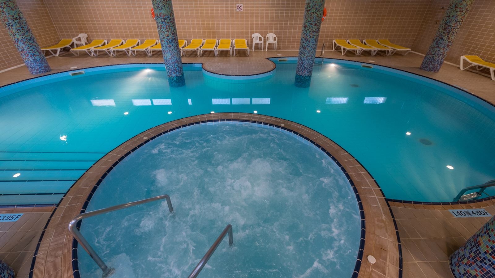 pools-indoor-pool