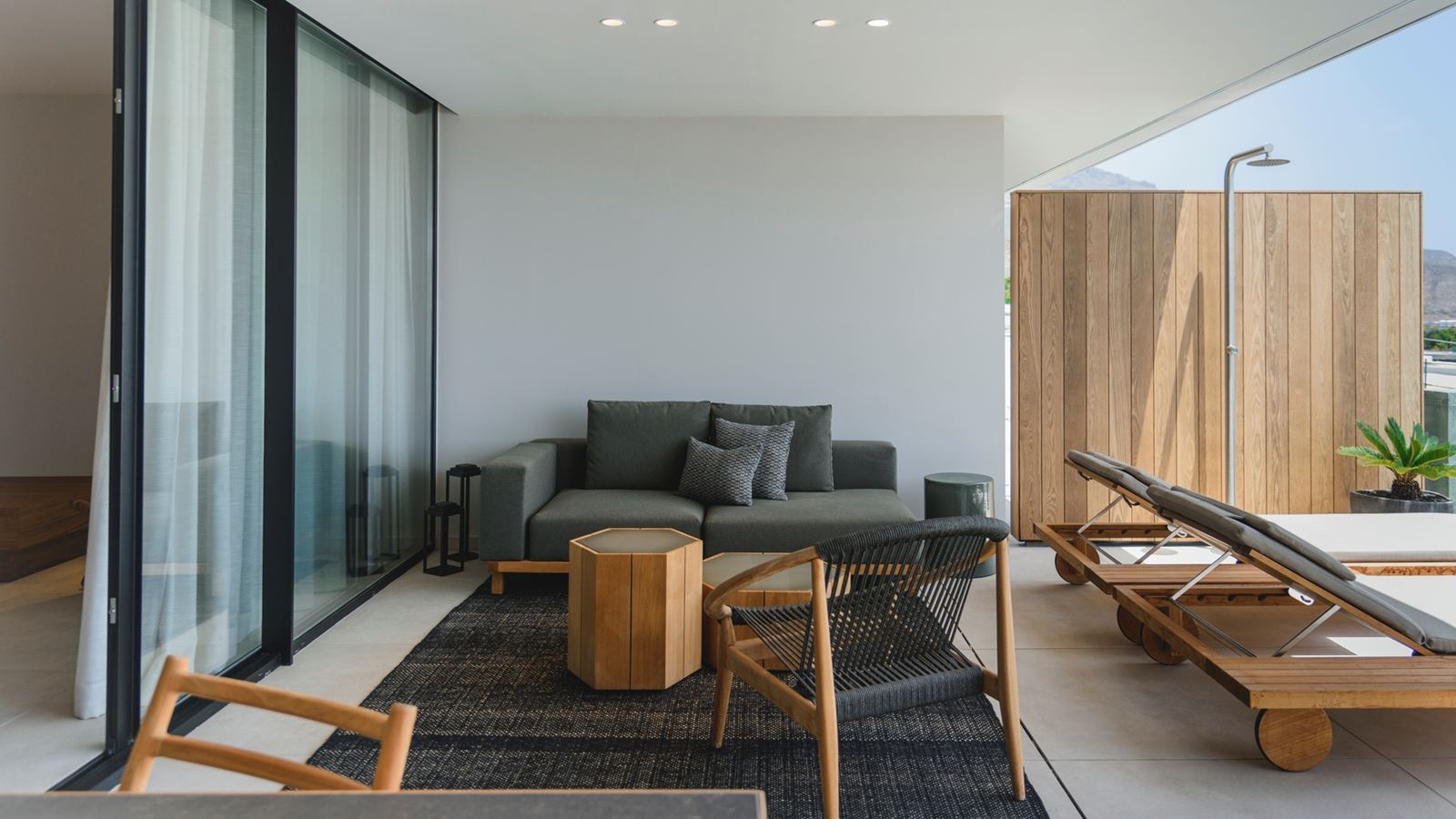 rooms-deluxe-suite-2-bedrooms-panoramicsea-view-with-private-pool