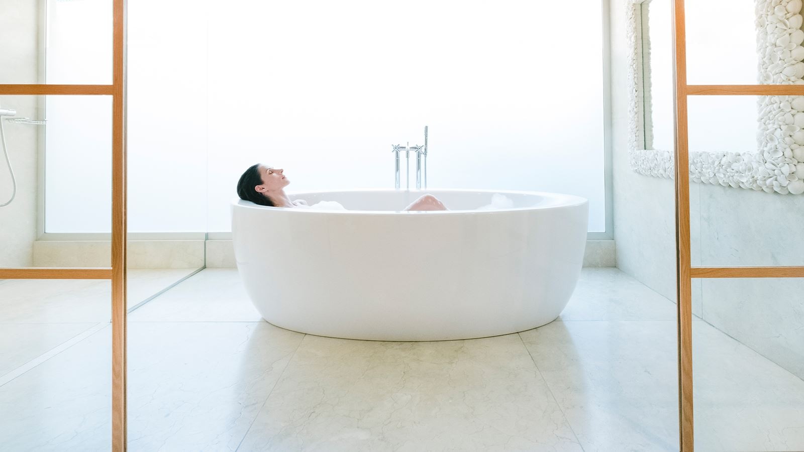 rooms-suite-garden-view-with-balcony-or-terrace