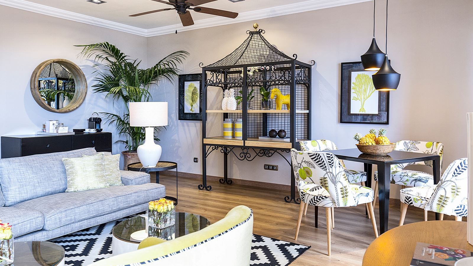 rooms-suite-sea-view-with-balcony-or-terrace