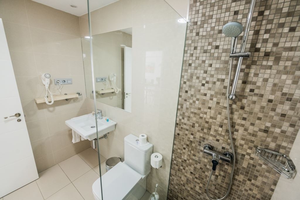 rooms-studio-with-balcony-or-terrace