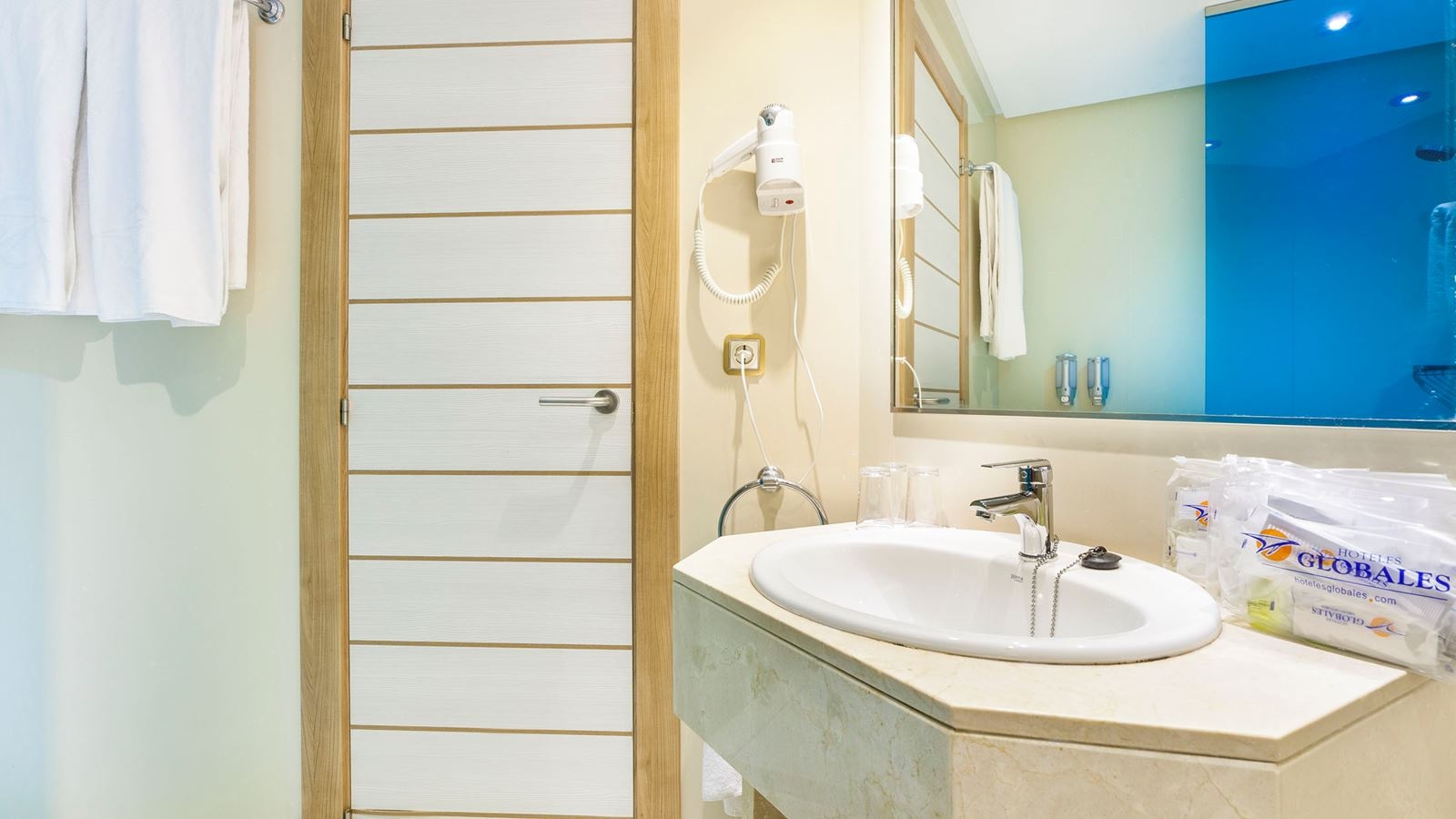 rooms-double-single-use