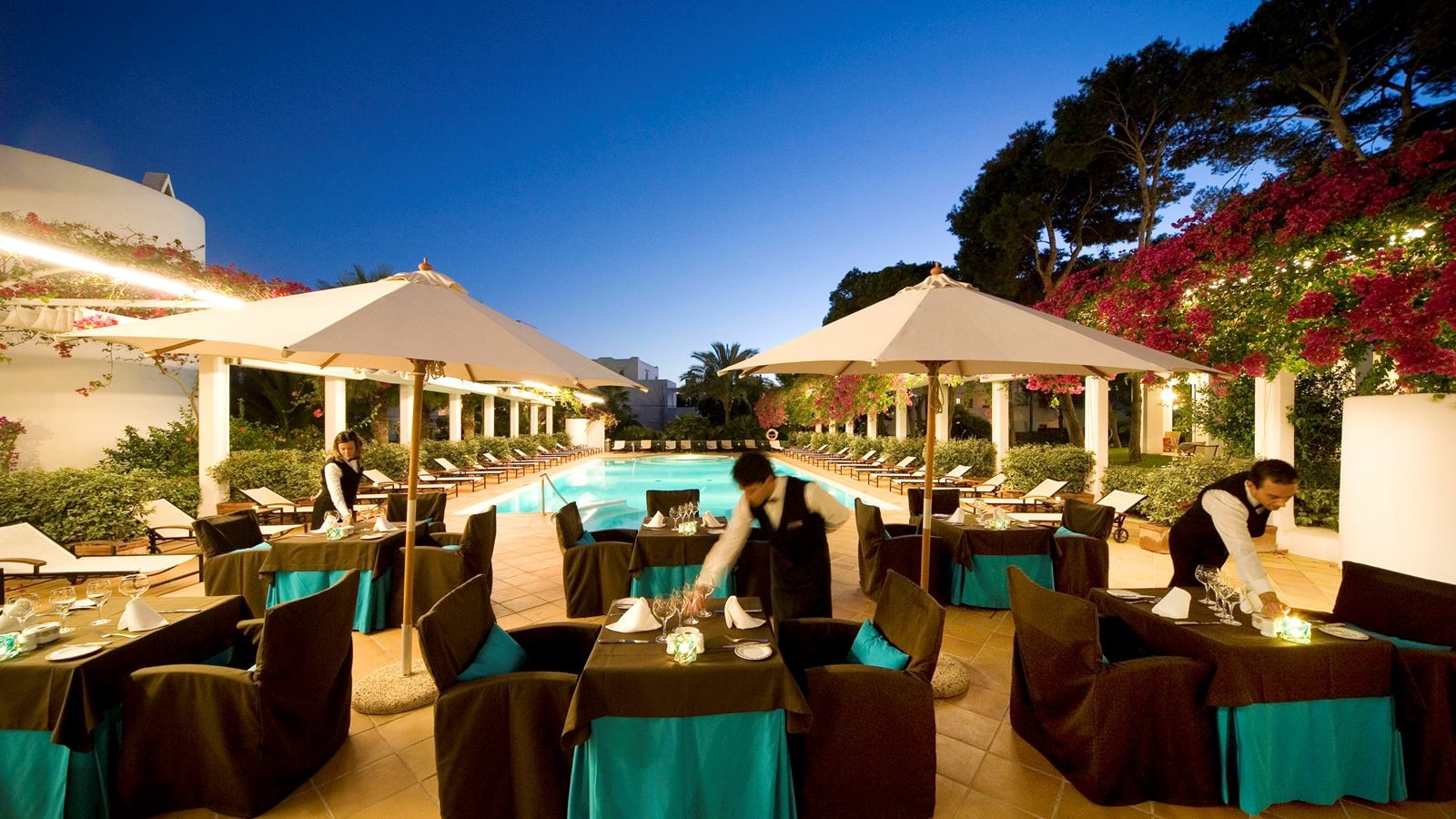 restaurants-sa-pastera-by-night