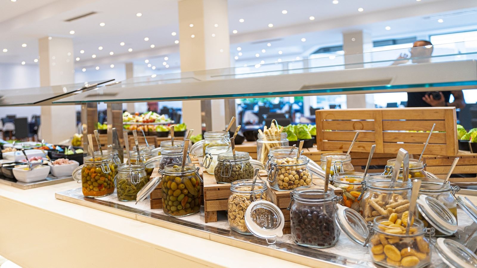 restaurants-restaurants