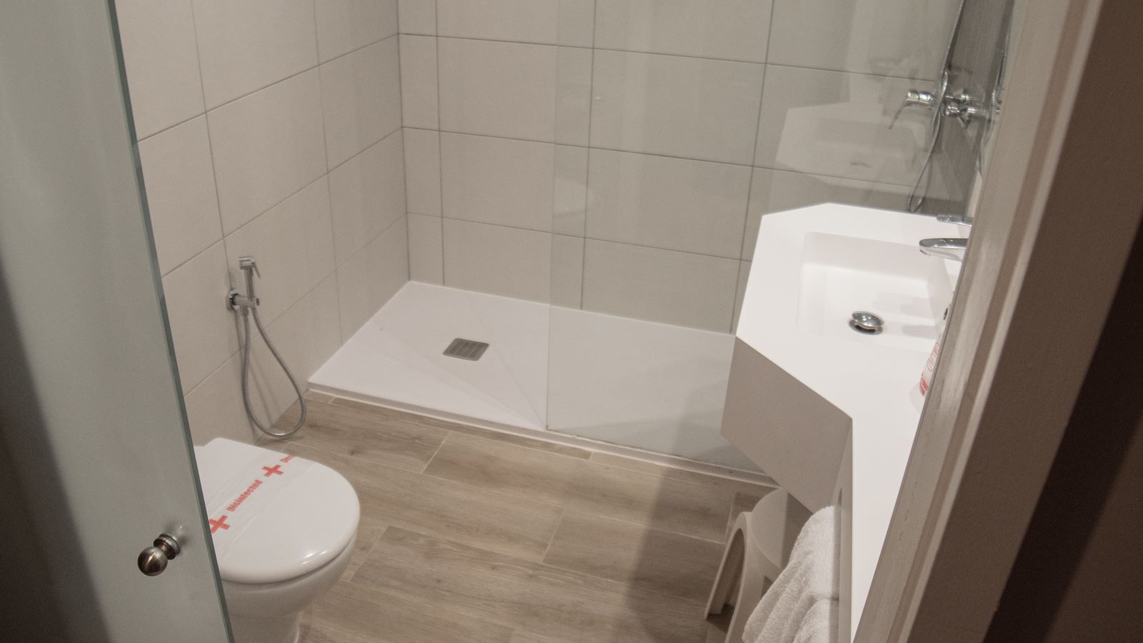 rooms-double-single-use-standard