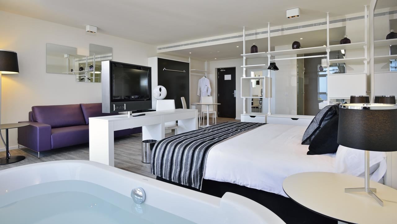 rooms-junior-suite-the-level
