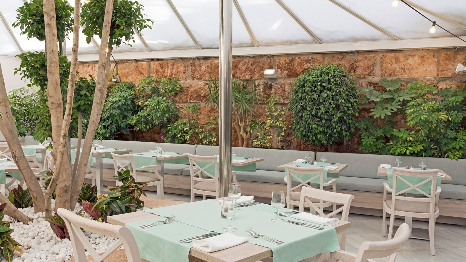 restaurants-main-restaurant