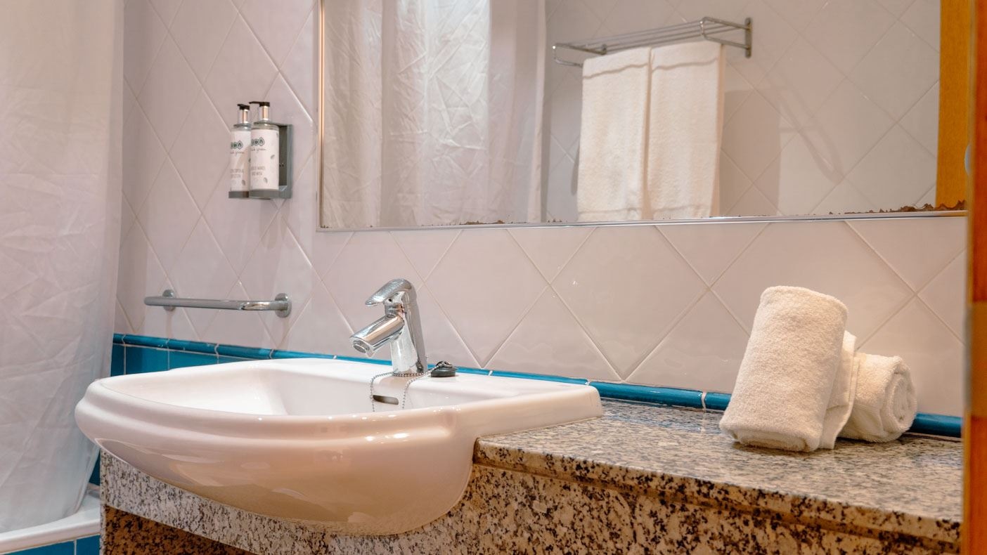 rooms-double-with-terrace