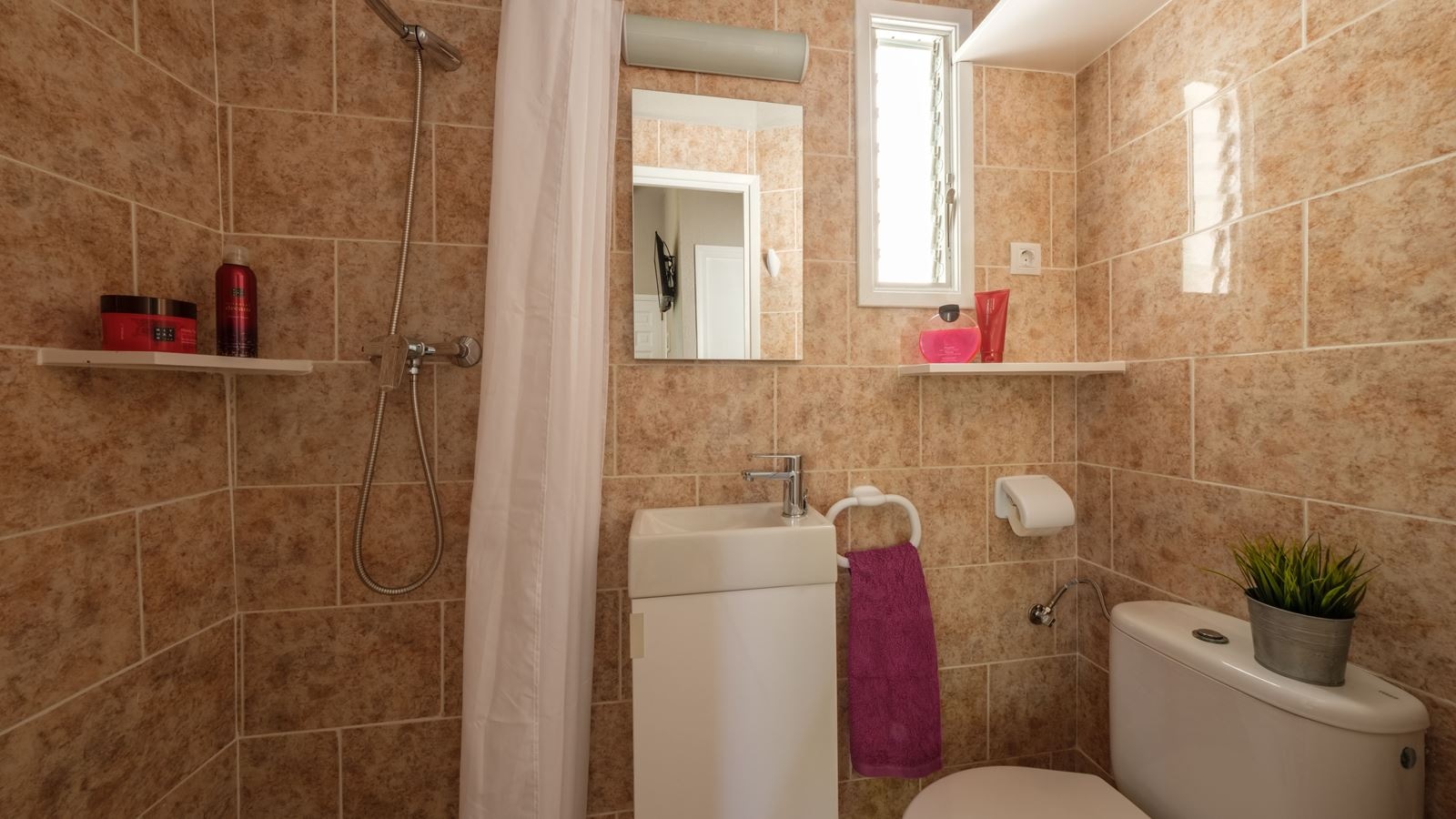 rooms-bungalow-45-pax