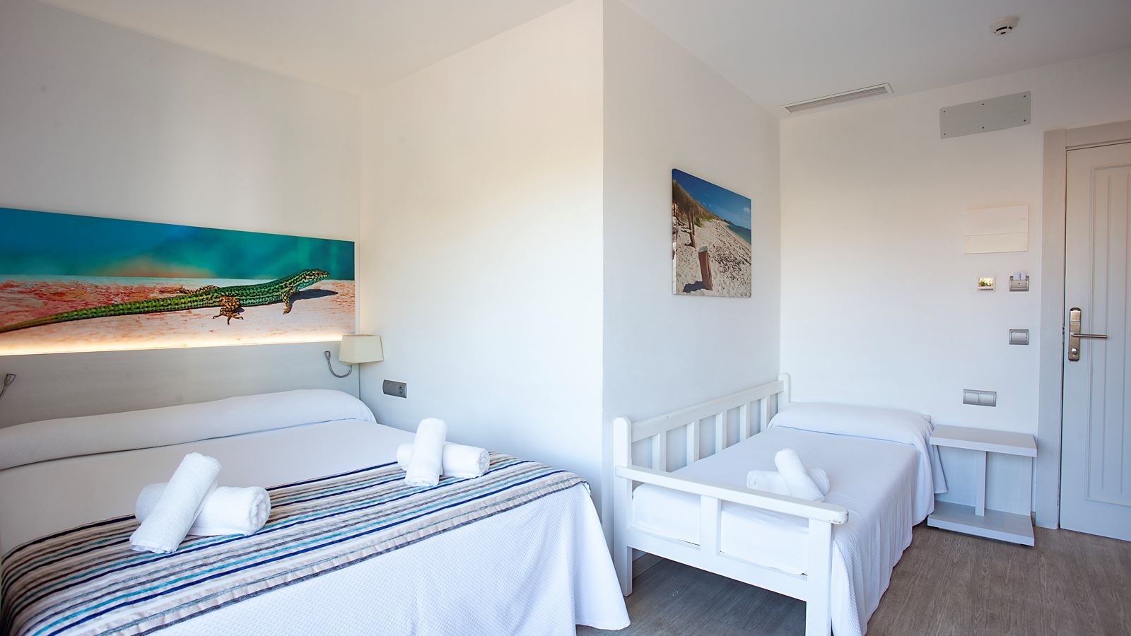 rooms-triple-room