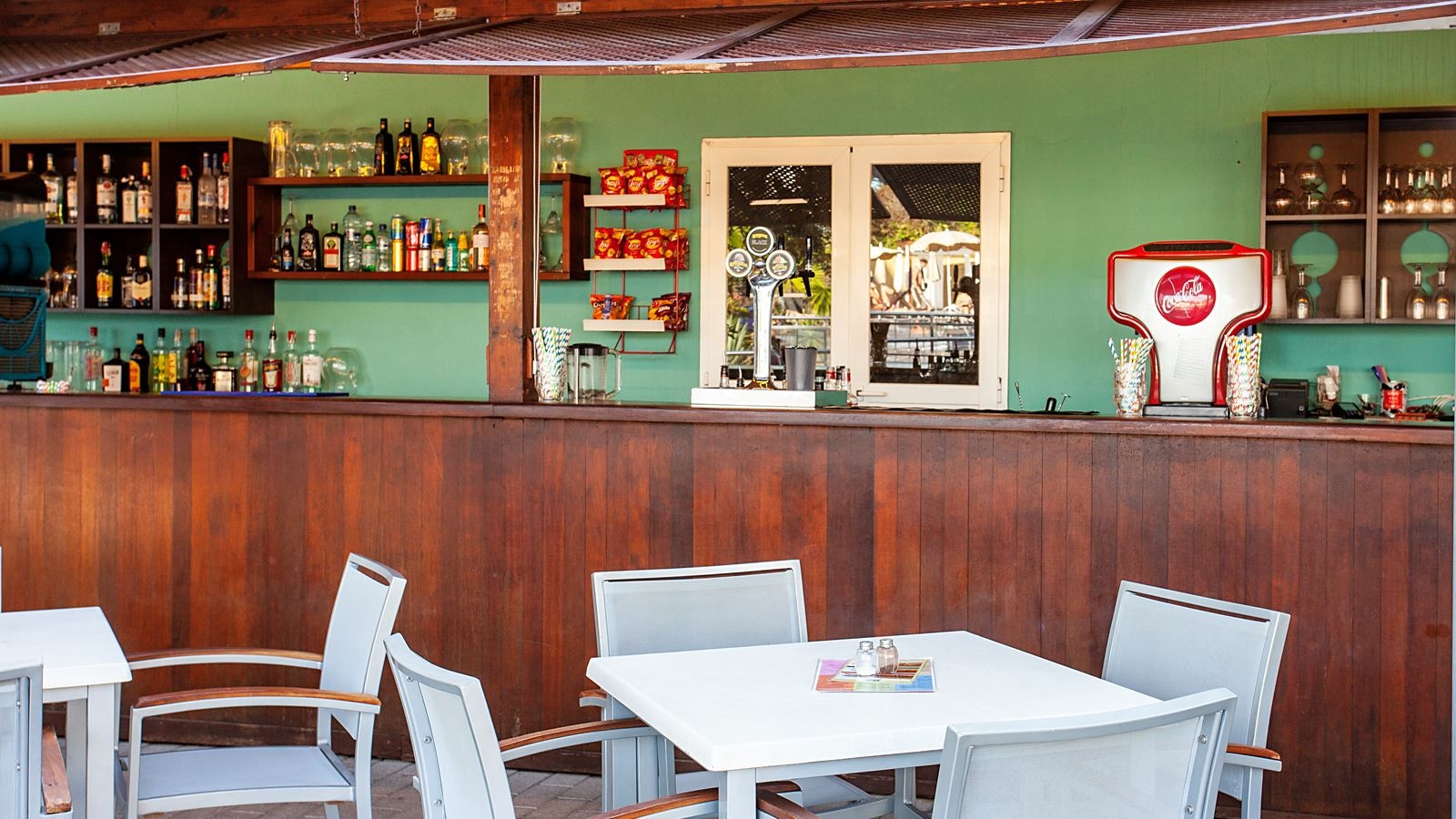 bars-pool-snackbar