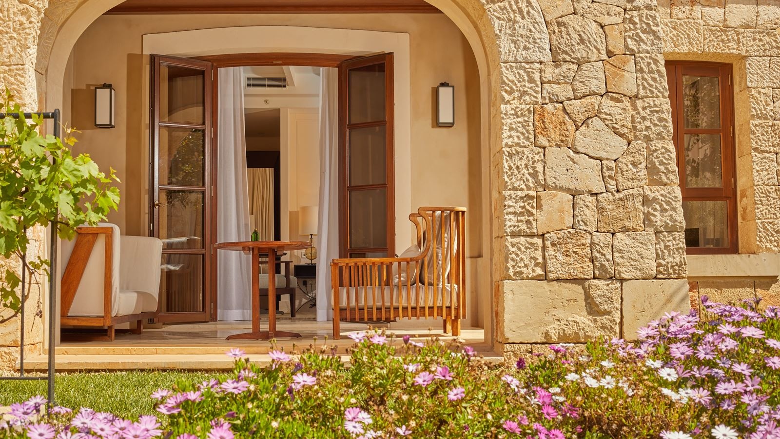 rooms-junior-suite-garden