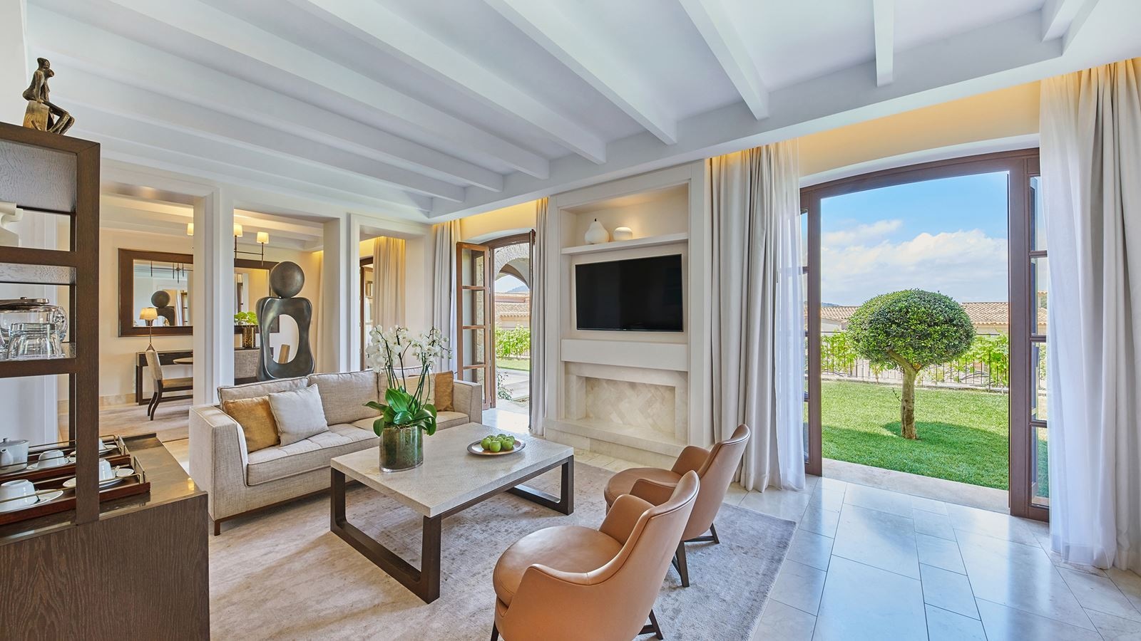 rooms-grand-suite-garden