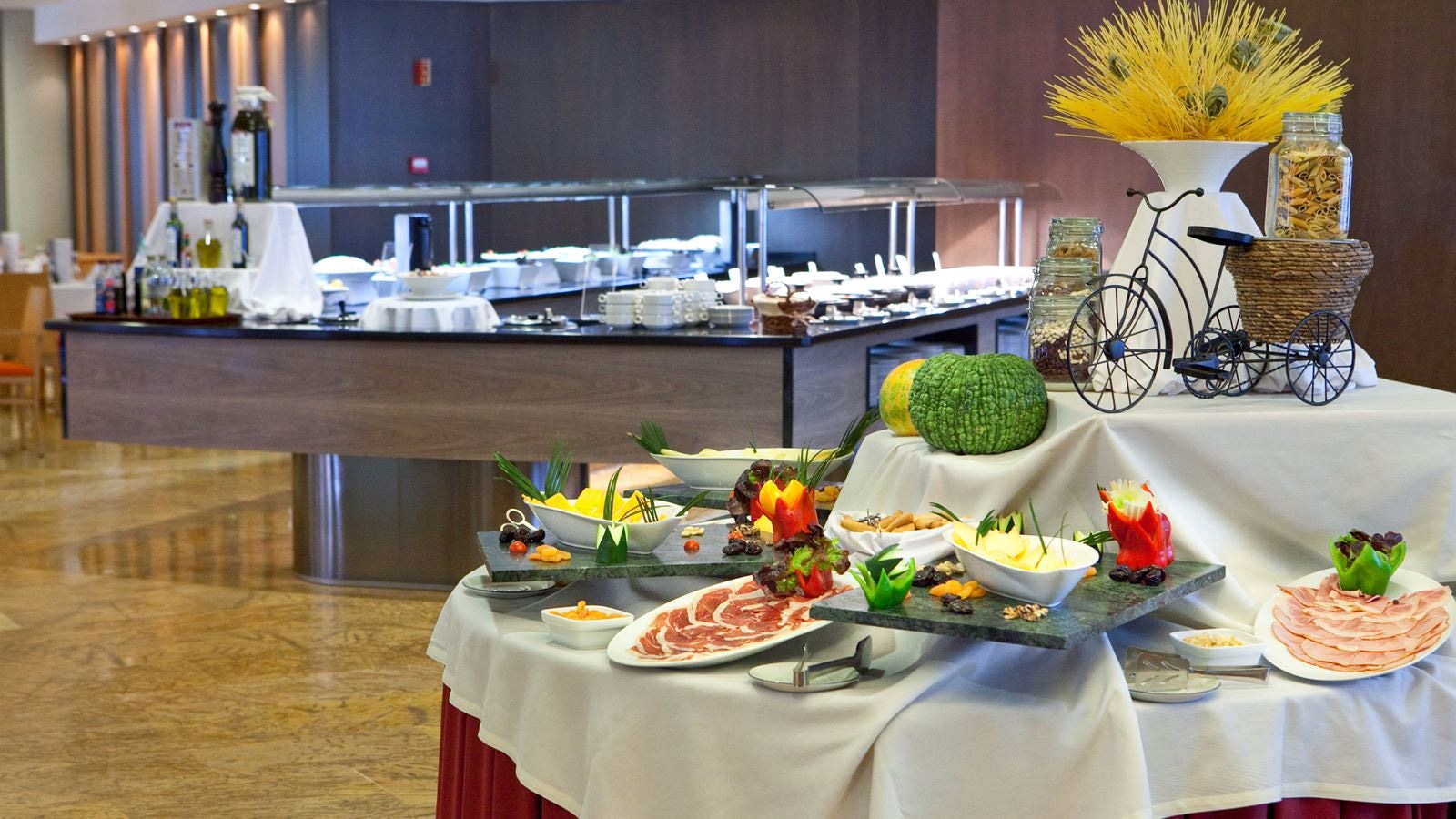 restaurants-mare-nostrum-buffet