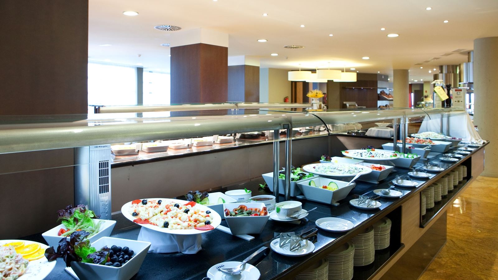 restaurants-mare-nostrum-buffet