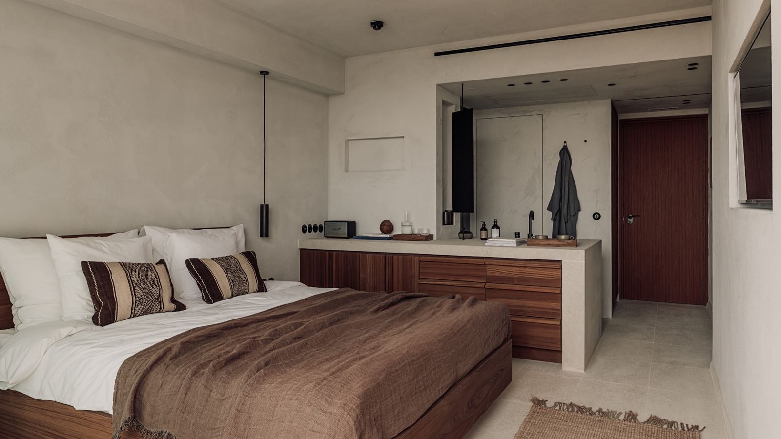 rooms-superior-room