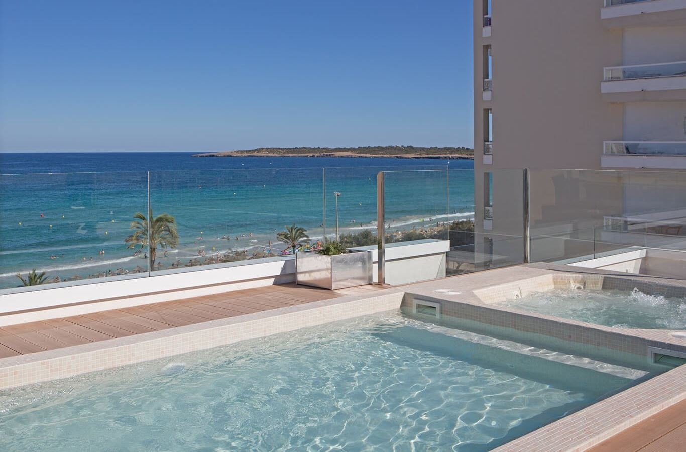 pools-outdoor-pool