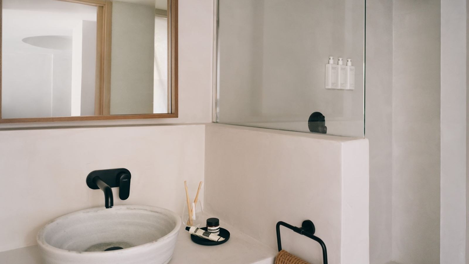 rooms-dx--deluxe-king