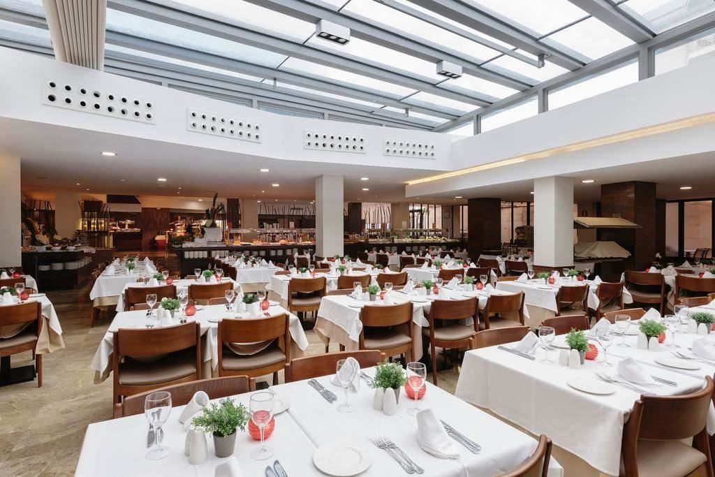 restaurants-restaurants