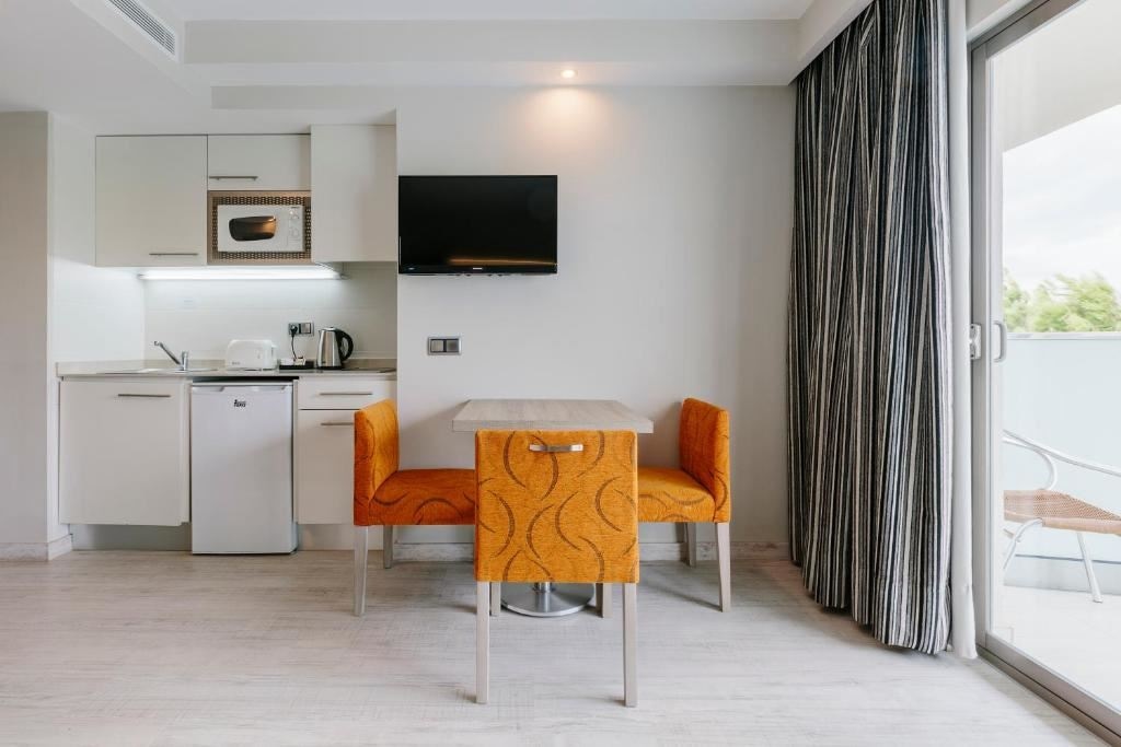 rooms-standard-junior-suite