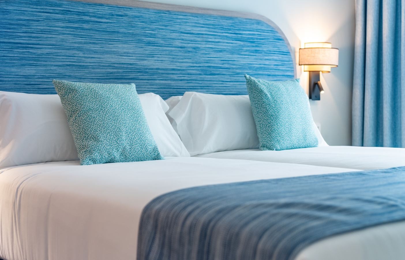 rooms-premier-apartment-terrace