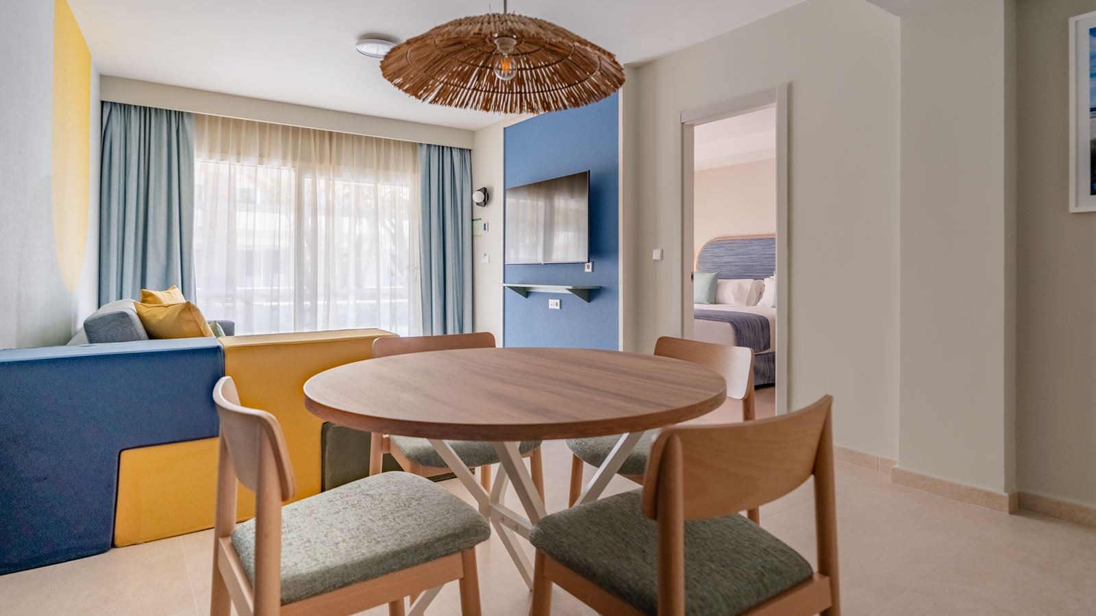 rooms-premier-kids-suite