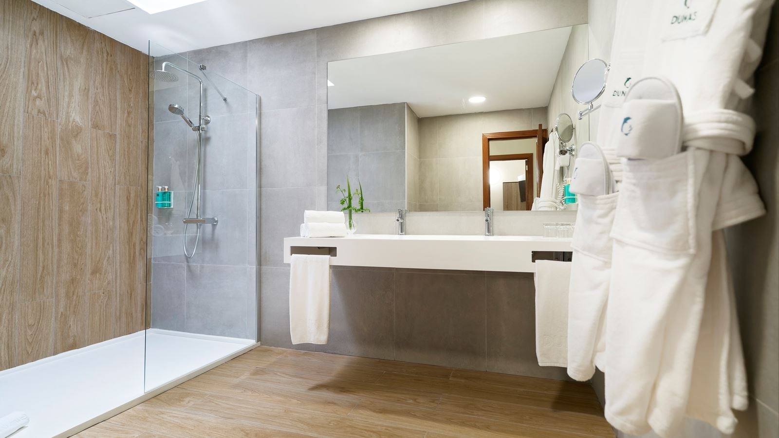 rooms-villa--2-bedrooms-with-terrace