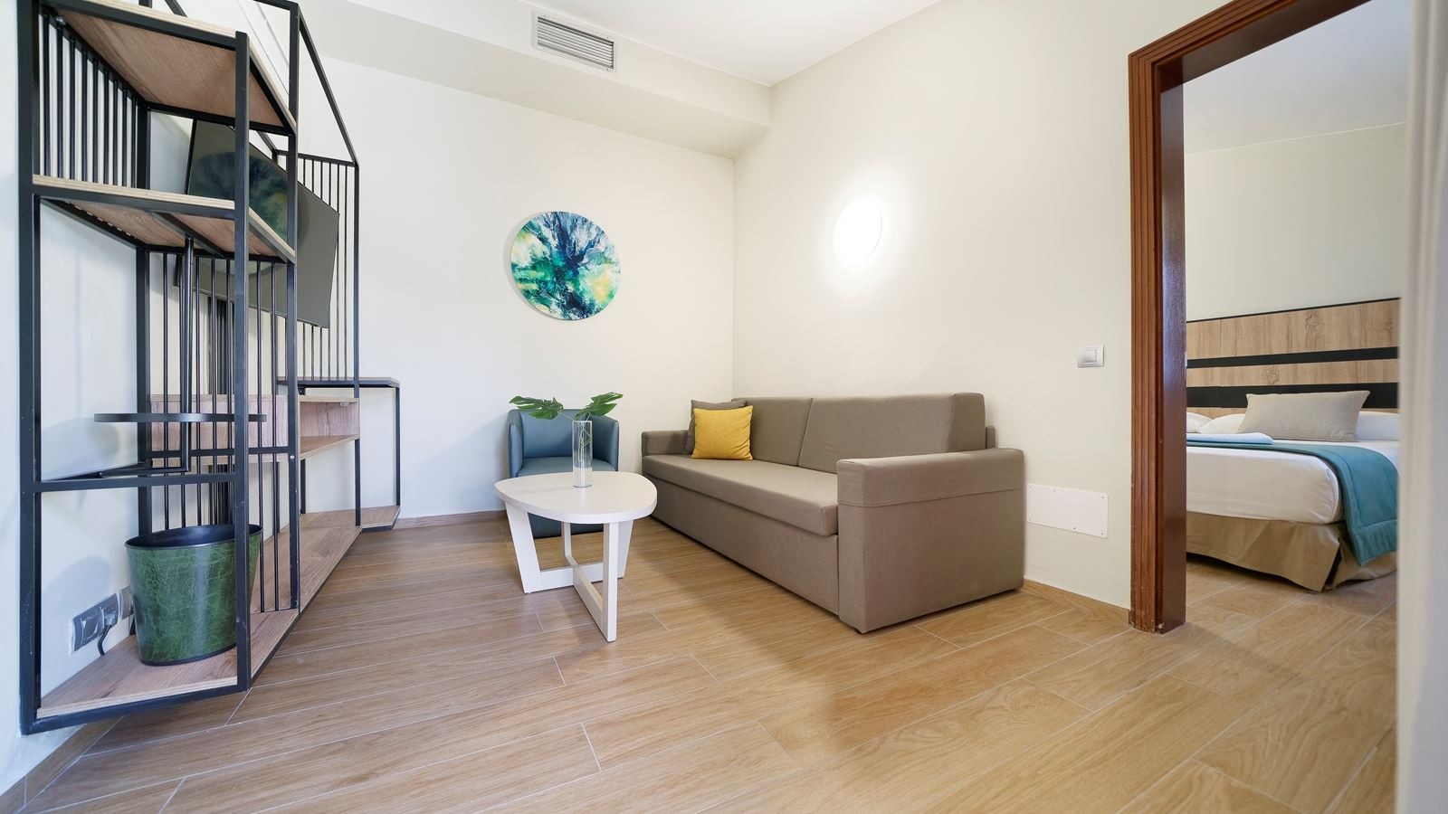 rooms-villa--2-bedrooms-with-terrace